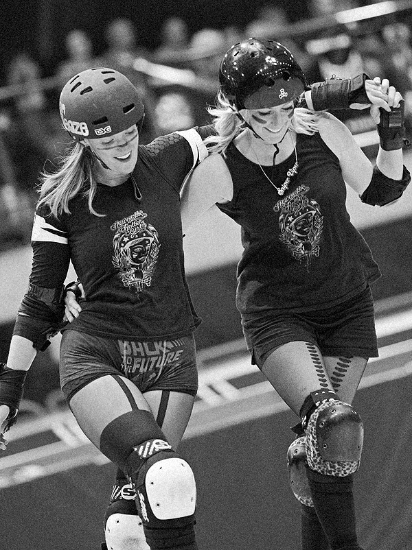 Von Sleaze and Sniper Viper, Newcastle Roller Girls